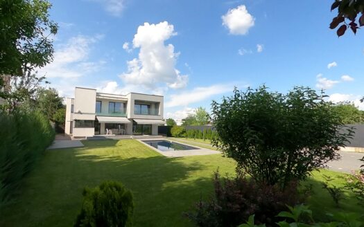 piperaexclusive.ro-despre-casa-de-vanzare-in-iancu-nicolae-cu-casa-moderna